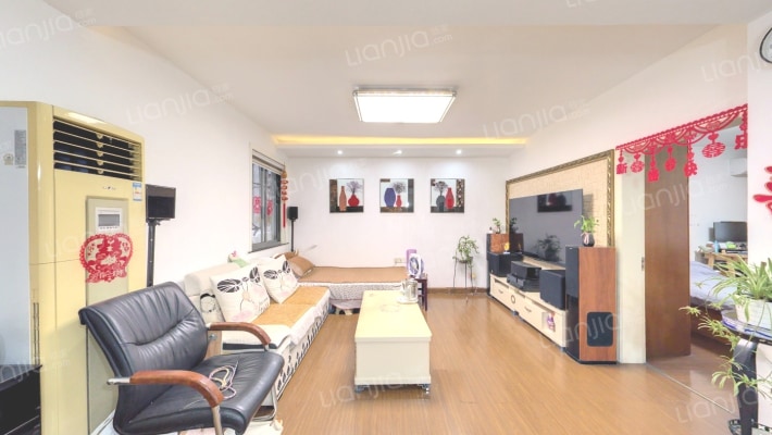 惠泉花园西区二手房实景图