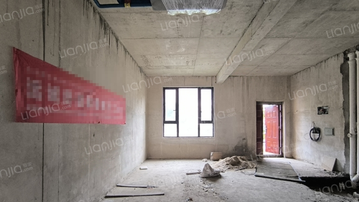 保利半山纳帕溪谷二手房实景图