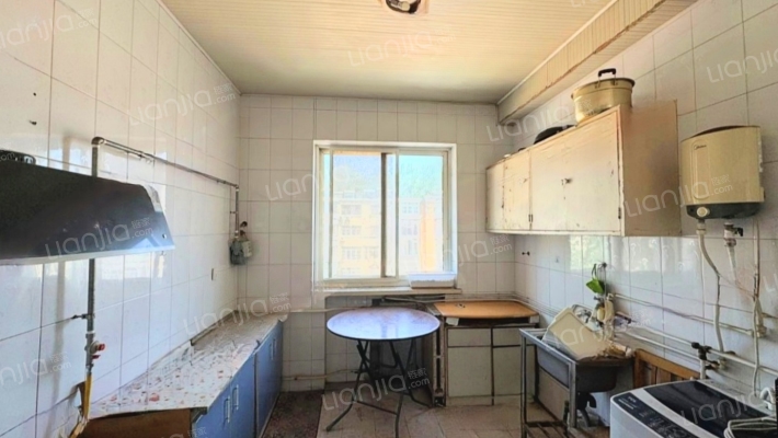 北二环 西丁、双塔旁，三居双卫-厨房