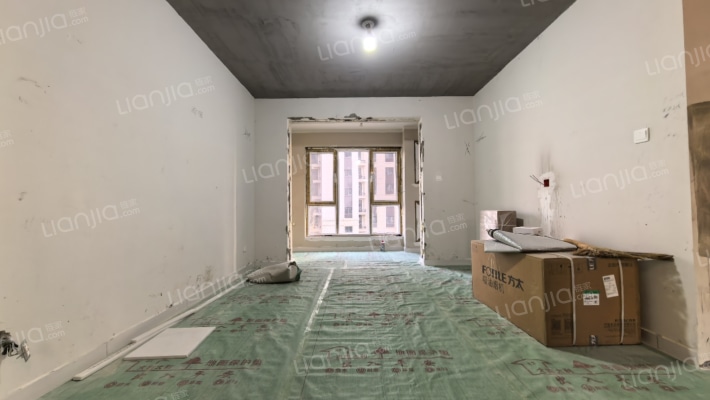 桃源新都两居出售，楼层好价格低-客厅