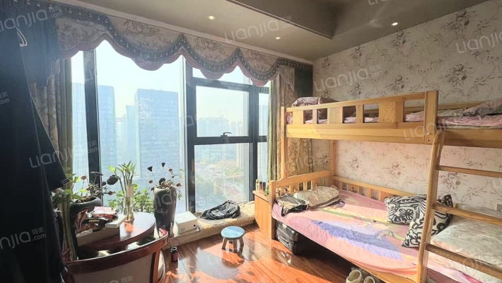 永和宇宙星二手房实景图