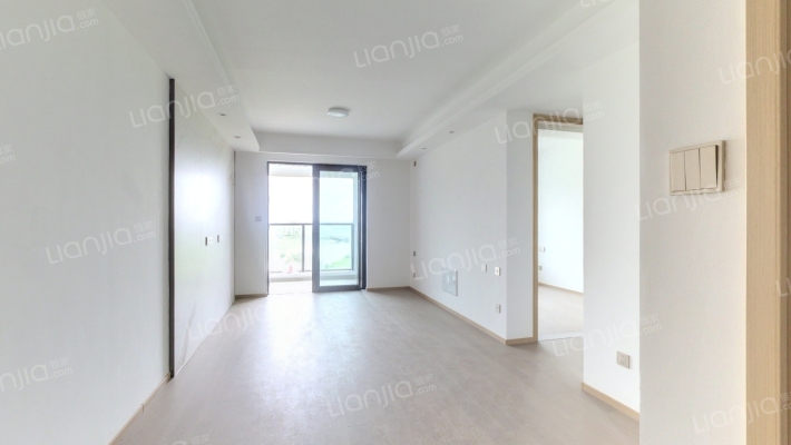 鹏瑞云璟湾二手房实景图