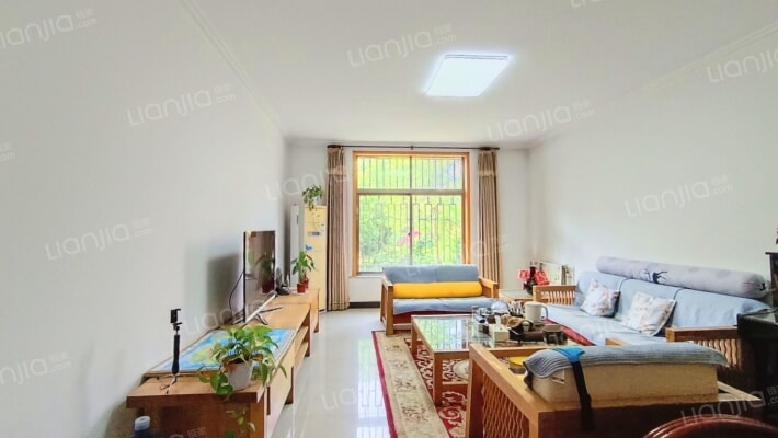 圣泉花园二手房实景图