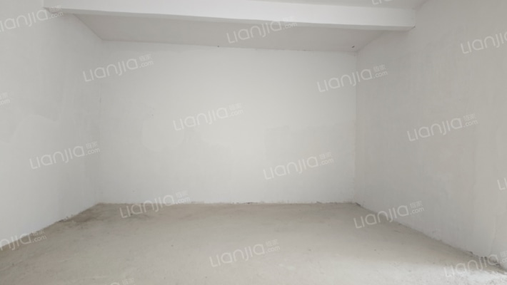 白晶谷B区二手房实景图