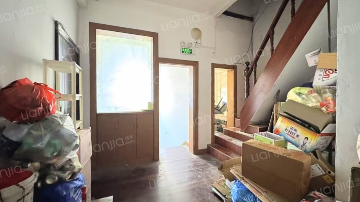 梅林路小区二手房实景图