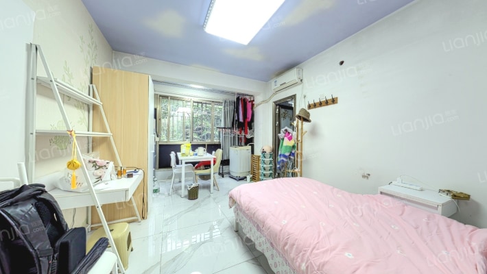 高发公寓二手房实景图