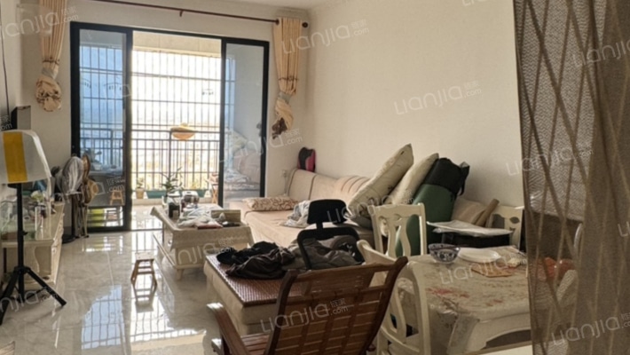 香江豪庭二手房实景图