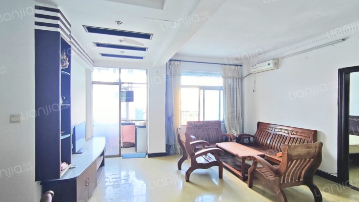 金石花园二手房实景图