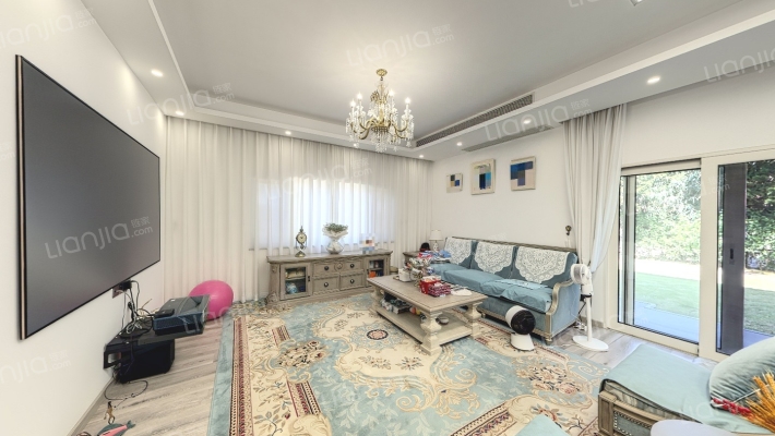 高尔夫山莊二手房实景图