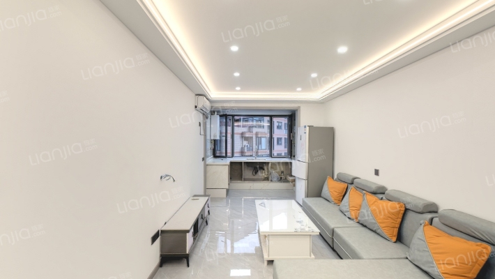 新兴天樾二手房实景图