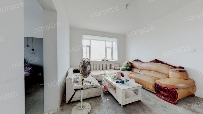 宏安嘉苑二手房实景图