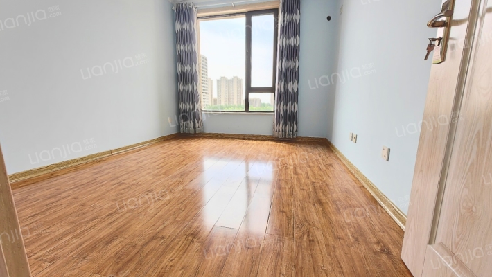 精装修  无遮挡两居室 卫生间带窗户-卧室A