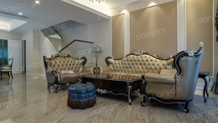 果岭牧歌二手房实景图