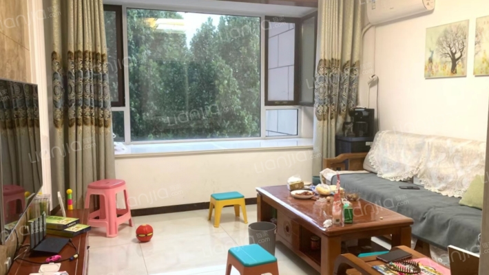 领仕郡二手房实景图