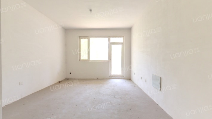 天泰圣罗尼克二手房实景图