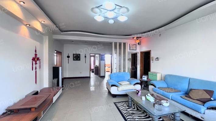 邮政宿舍二手房实景图