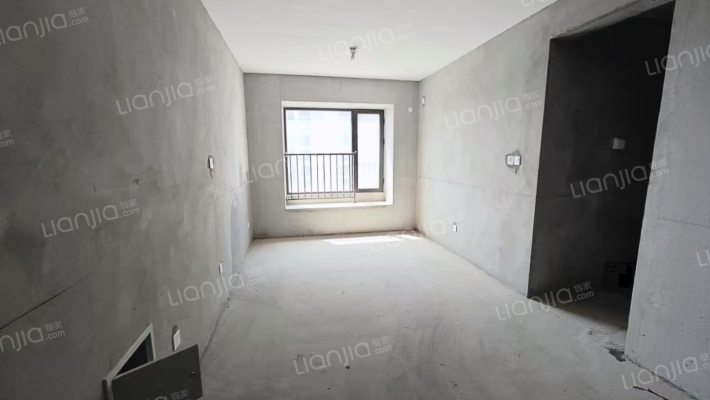 香江健康小镇茉莉园二手房实景图