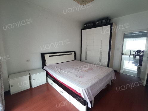 整租·银海花苑 3室2厅 南