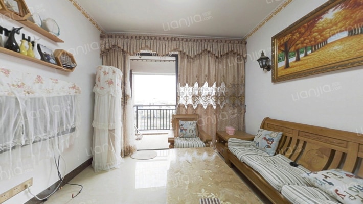 瑞和家园(湖畔里)二手房实景图