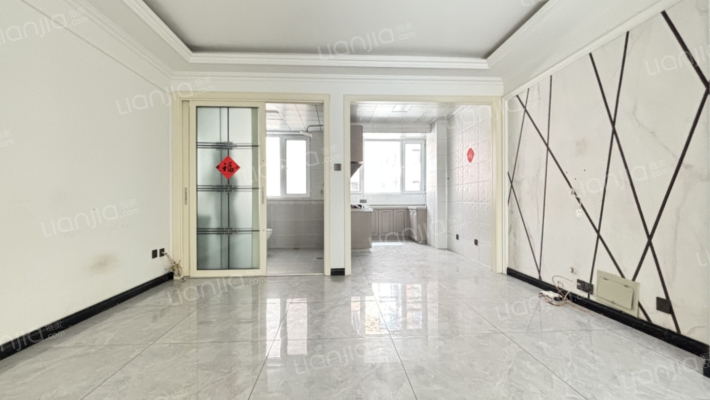 新源佳苑二手房实景图