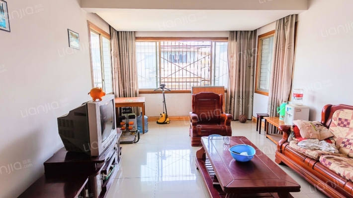 共兴街1巷二手房实景图