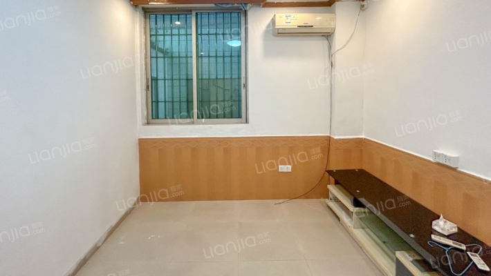 玉龙园A区二手房实景图