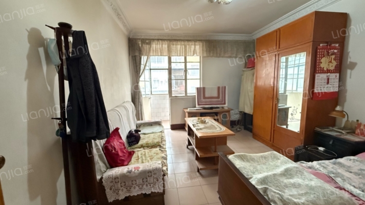 印刷厂职工宿舍二手房实景图