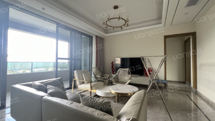 绿城蓝湾小镇·香樟苑二手房实景图