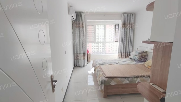 幸福城小区 3室2厅 南 北-卧室A