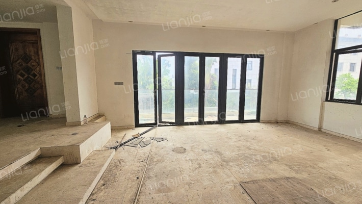 银滩别墅二手房实景图