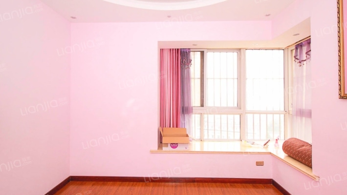 龙腾国际 125平3室2厅 精装修 双阳台 有证有暖-卧室B