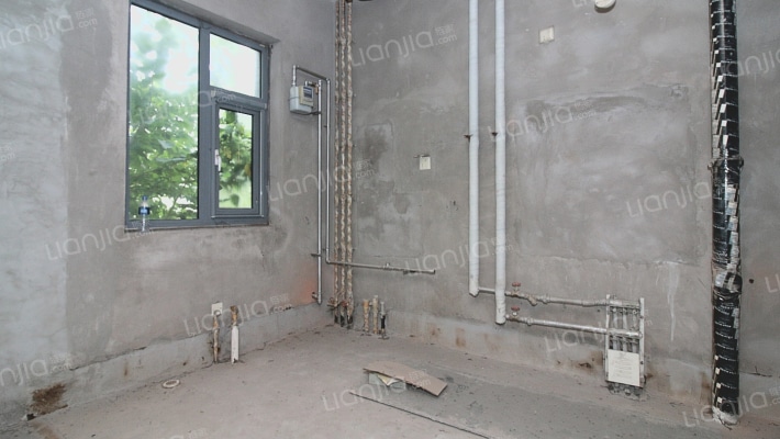 京港澳高速出口优质别墅，小区环境优雅，物业管理完善-厨房