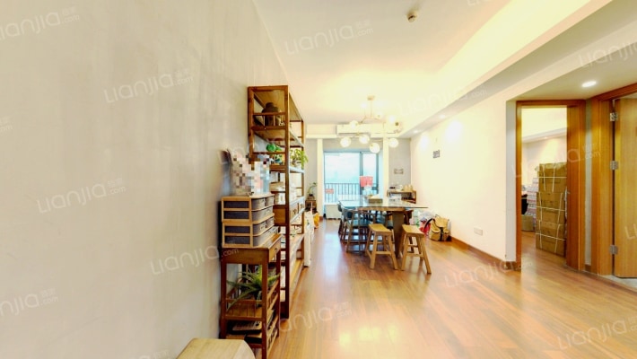 方圆越秀时光二手房实景图