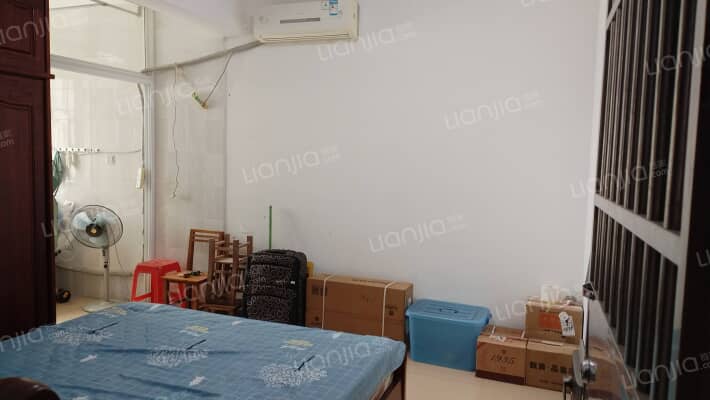 滨江骏景广场二手房实景图