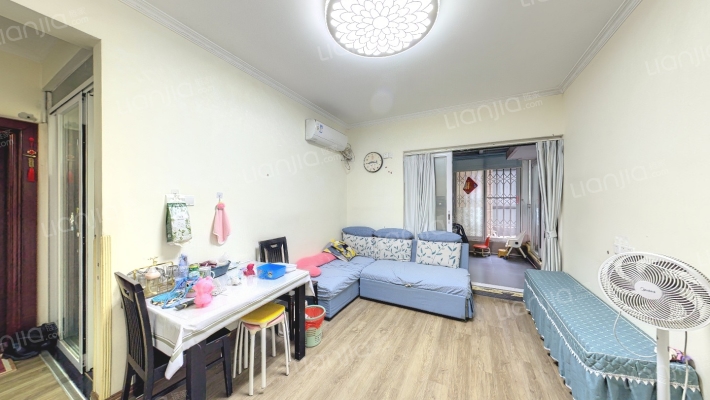 金穗雅园二手房实景图