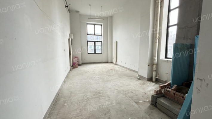 金隅悦城雅香大厦二手房实景图