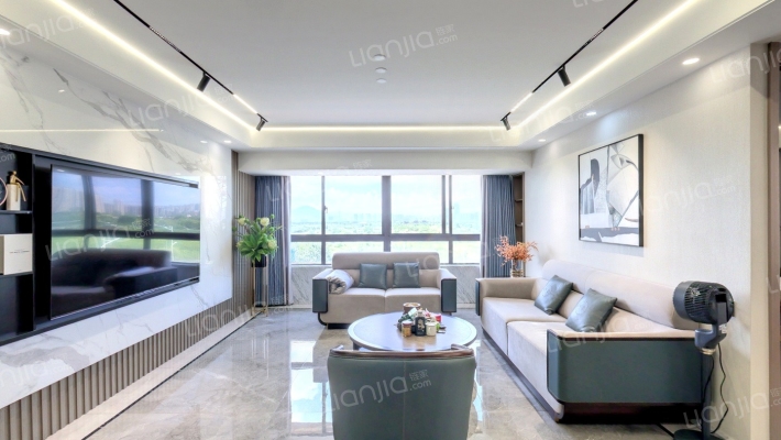 罗西住宅区六组团二手房实景图