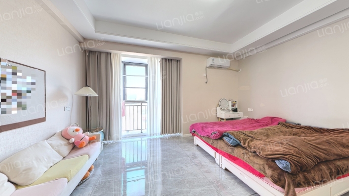 美博公寓二手房实景图