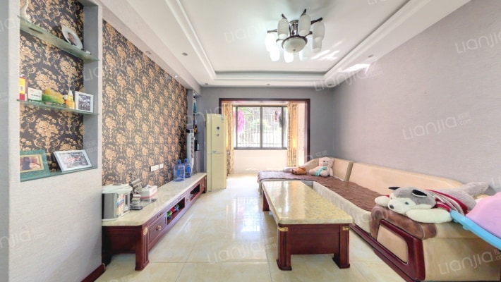 富进江山美邻二手房实景图