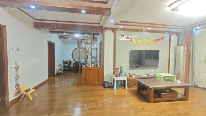 宝都馨园二手房实景图