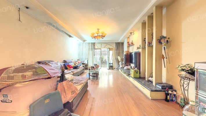 月华村二手房实景图