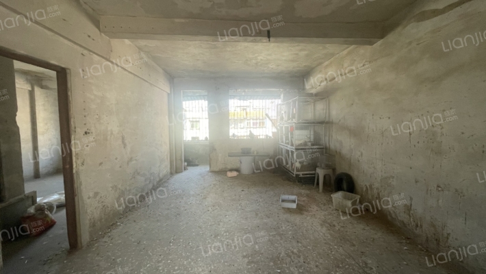 明珠东区二手房实景图