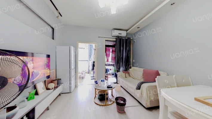 鼎科阿布阿布二手房实景图