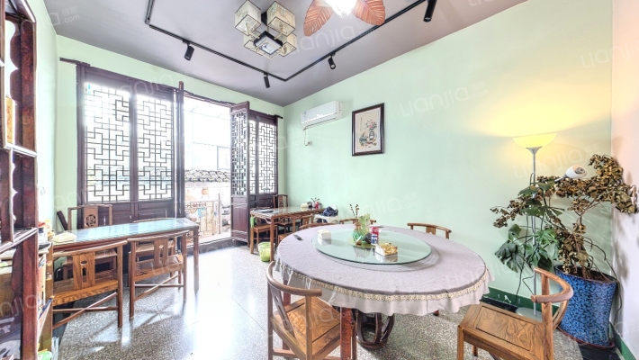 下街二手房实景图