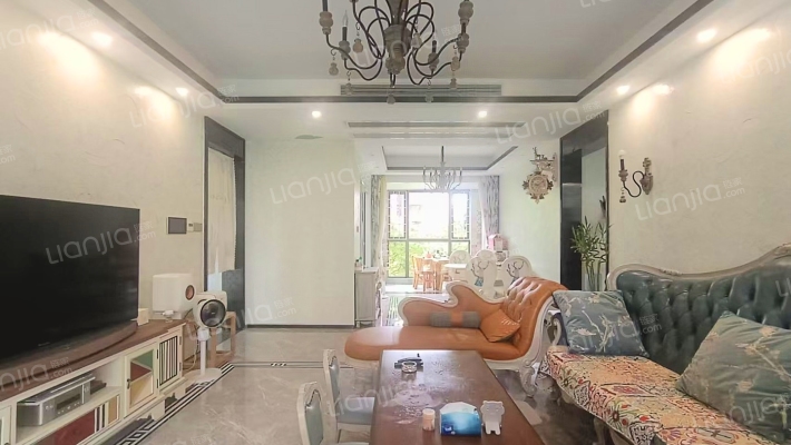 锦多宝吉祥龙二手房实景图