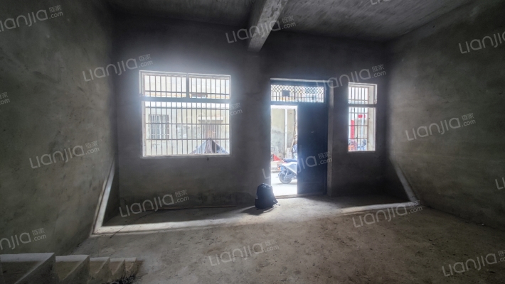 新南占湾二手房实景图