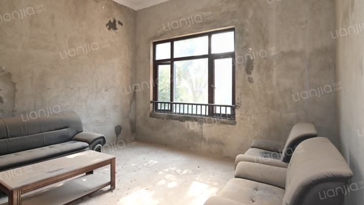 保利半山国际比弗利二手房实景图