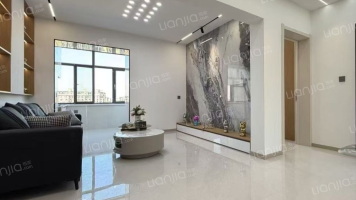 自建小区二手房实景图