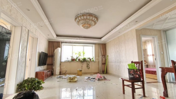 宝龙庄园F区二手房实景图