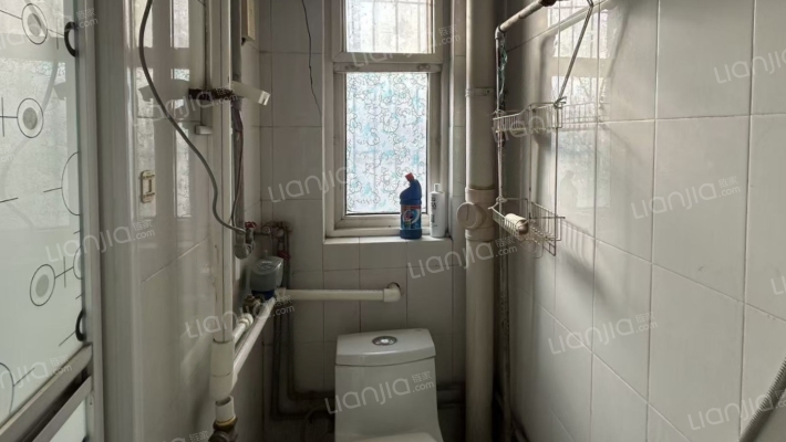 新安小区 2室1厅 南 北-卫生间